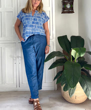 Load image into Gallery viewer, Reunion Pants in Dark Blue Cotton Chambray