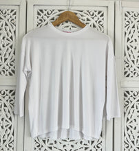 Load image into Gallery viewer, Mia Tee Crew Neck