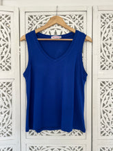 Load image into Gallery viewer, Antigua V Neck Vest