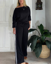 Load image into Gallery viewer, Soho Joggers in Black Ponti
