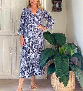 Longer Tunic in Navy & White Ornamental
