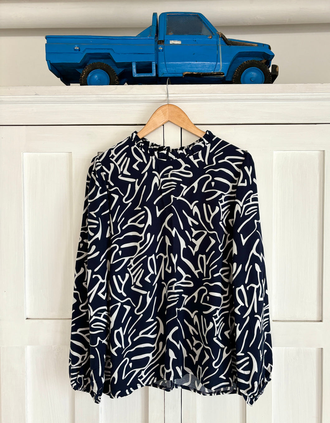 Malta Shirt Frill Neck in Navy & White Doodles