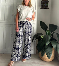 Load image into Gallery viewer, Wide Leg Pants in Dark Navy Grecian Fern