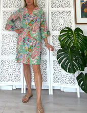 Load image into Gallery viewer, Tunis Tunic w Frilly Sleeve in Minty India Print