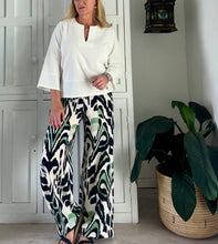 Load image into Gallery viewer, Tunic Shirt in Winter White Washer Cotton