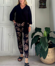 Load image into Gallery viewer, Reunion Pants in Black &amp; Brown