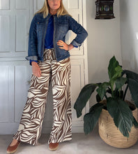 Load image into Gallery viewer, Wide Leg Pants in Cream and Mocha Leaf