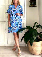 Load image into Gallery viewer, ON SALE - Mombasa Short Tunic in Blue Palm