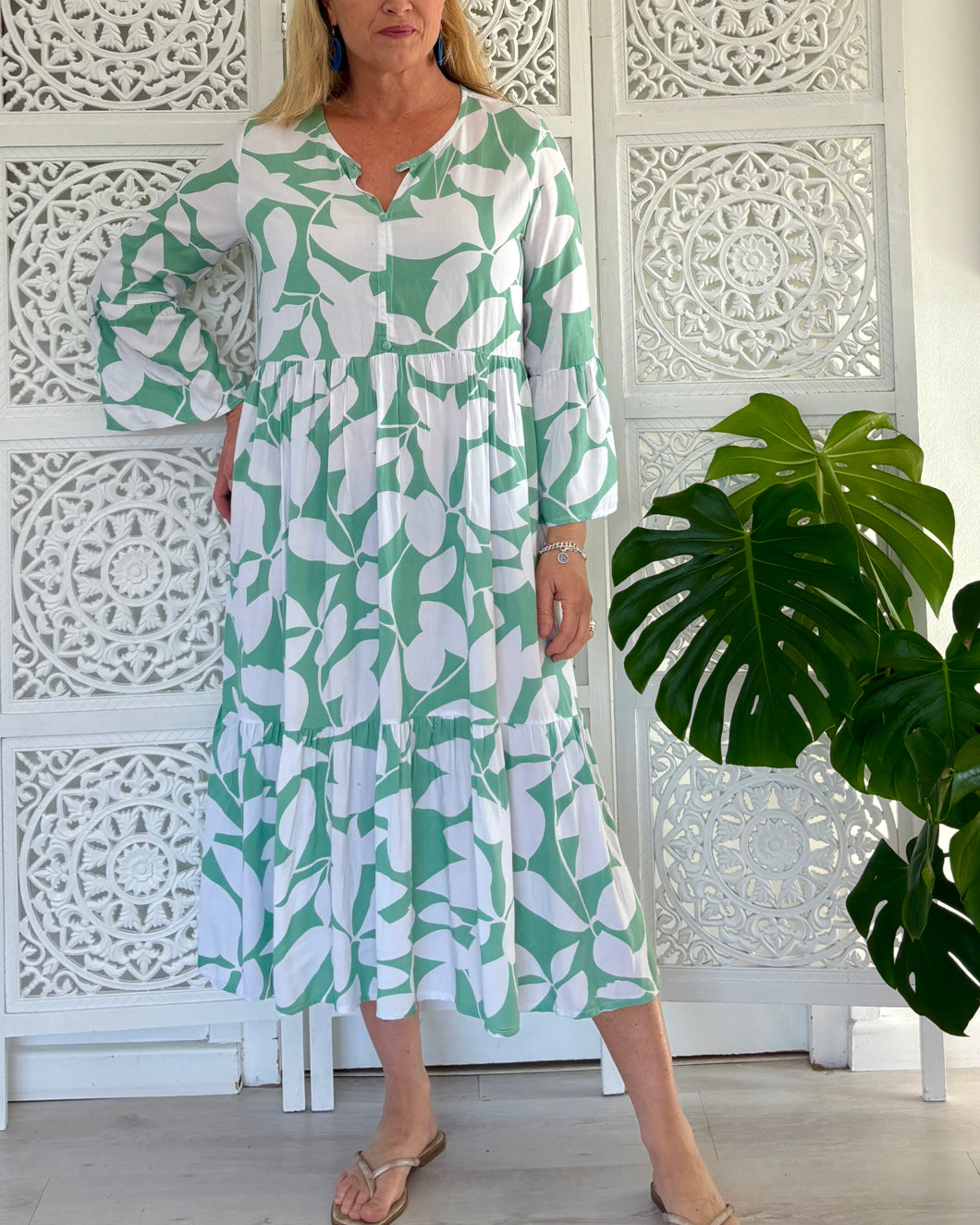 Original Dakota Dress in Light Green and White