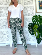 Load image into Gallery viewer, Bali Pants in Dark Olive &amp; White Ikat