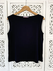 Boat Neck Sleeveless Vest