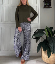 Load image into Gallery viewer, Prague Faux Cashmere in Khaki