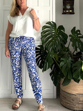 Load image into Gallery viewer, Bali Pants in Blue &amp; White Antique