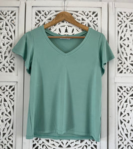 V Neck Flounce T-Shirt