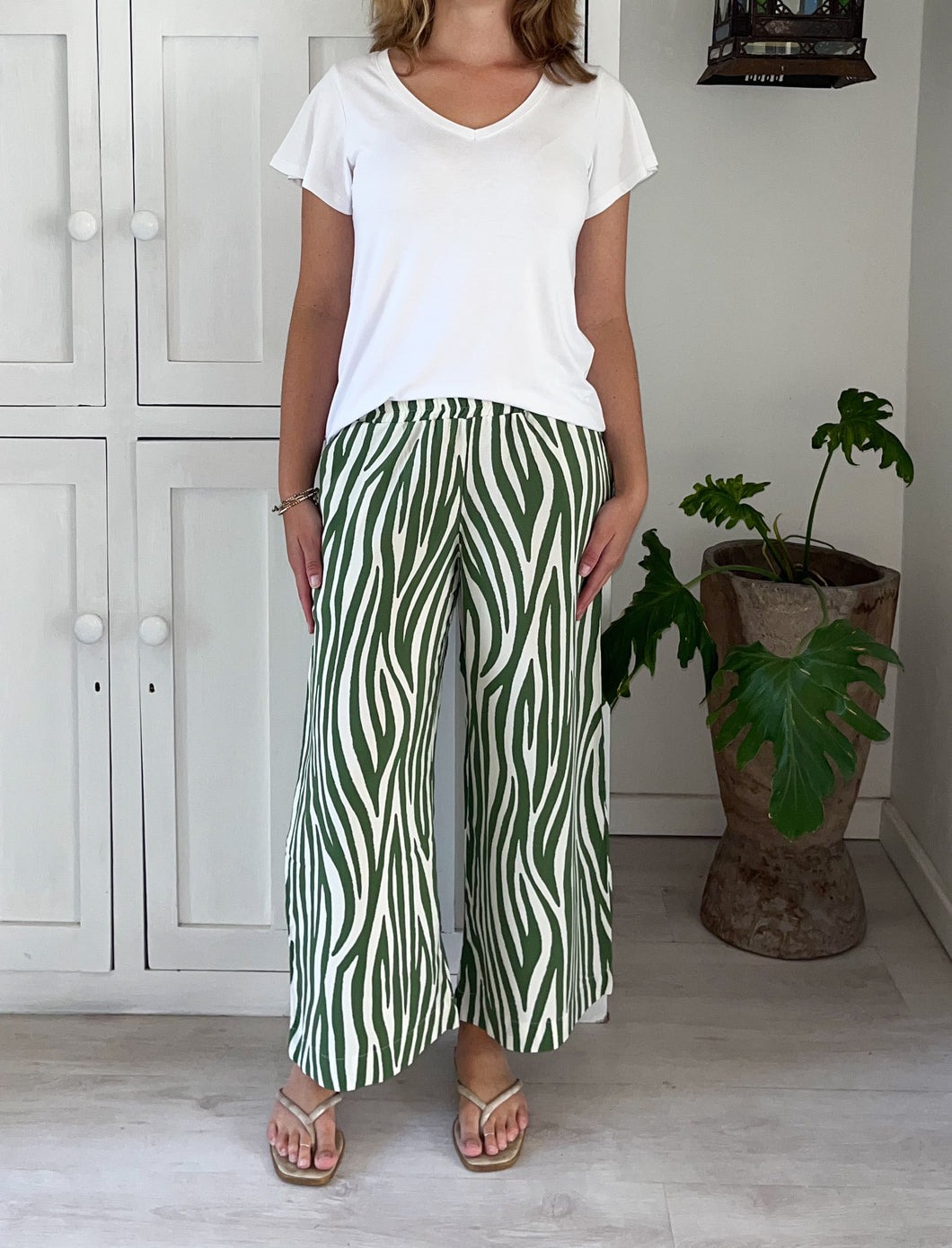 Culotte Pants in Green and White