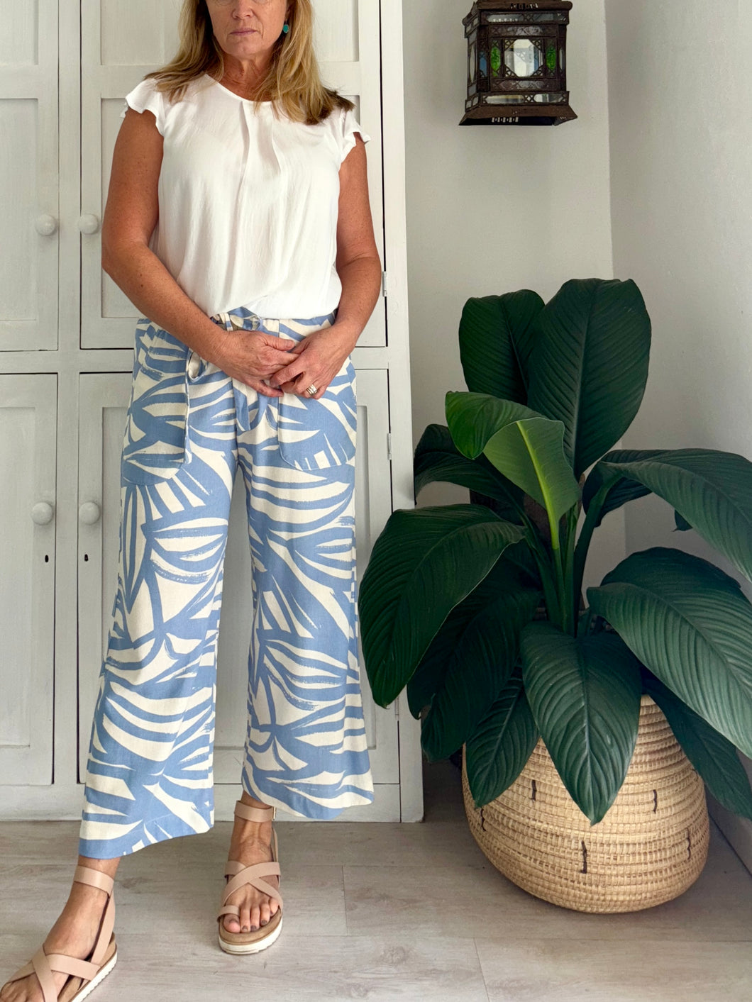 Kokomo Pants in Light Blue Painted Fern