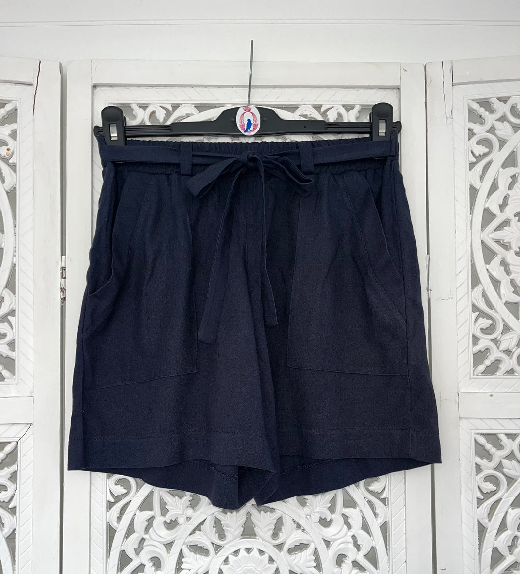 Koko Shorts in Navy Linen Blend