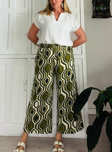 Load image into Gallery viewer, Culotte Pants in Green and Cream Geometric