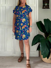 Load image into Gallery viewer, Summer Shift in Persian Floral