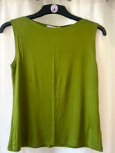 Load image into Gallery viewer, Boat Neck Sleeveless Vest